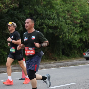 Runner Photo 4002313
