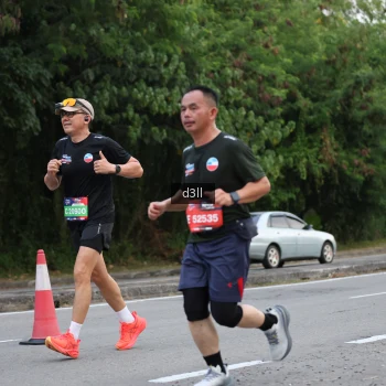 Runner Photo 4002315