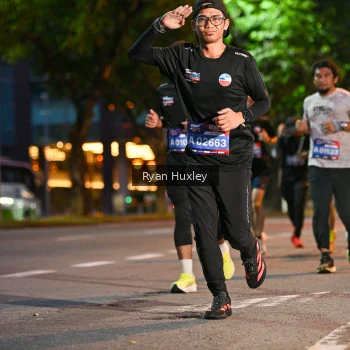 Runner Photo 4002347
