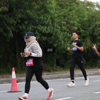 Runner Photo 4002400