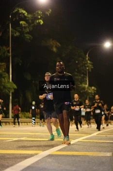 Runner Photo 4002411