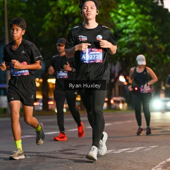 Runner Photo 4002450