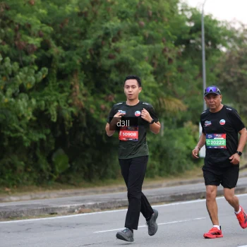 Runner Photo 4002580