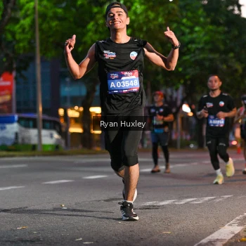 Runner Photo 4002695
