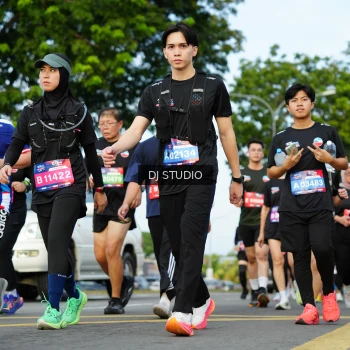 Runner Photo 4002701