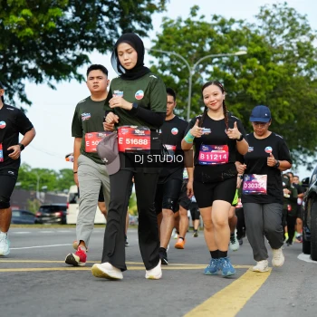 Runner Photo 4002800