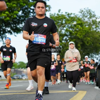 Runner Photo 4002888