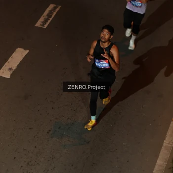 Runner Photo 4003183