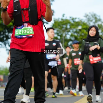 Runner Photo 4003190