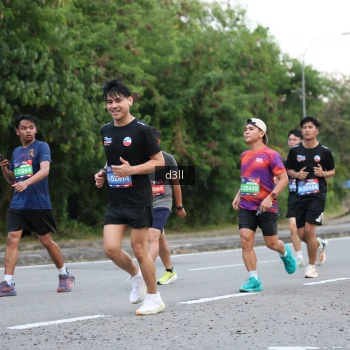 Runner Photo 4003210