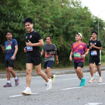 Runner Photo 4003215