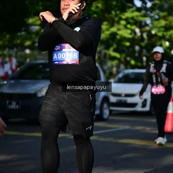 Runner Photo 4003242