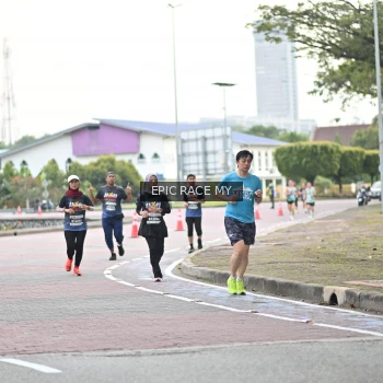 Runner Photo 4003428