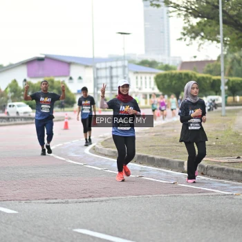 Runner Photo 4003459