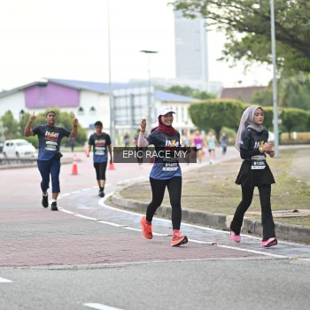 Runner Photo 4003460