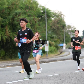 Runner Photo 4003468