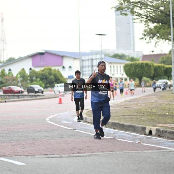 Runner Photo 4003477