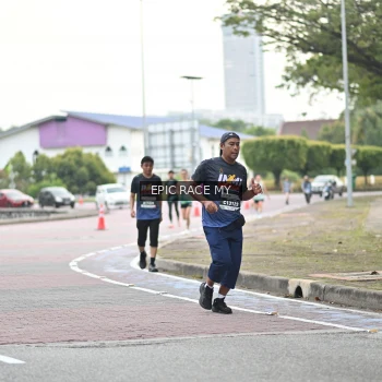 Runner Photo 4003480