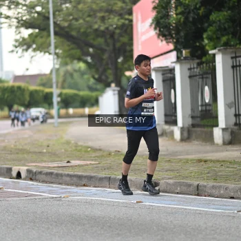 Runner Photo 4003492