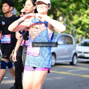 Runner Photo 4003494