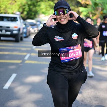 Runner Photo 4003500