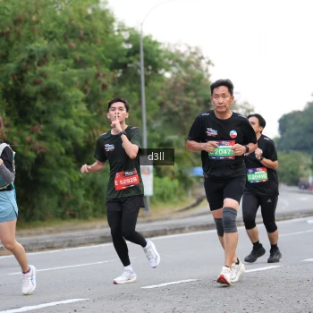 Runner Photo 4003502