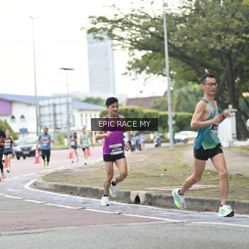 Runner Photo 4003512