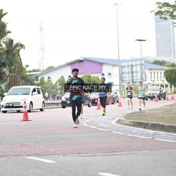 Runner Photo 4003529