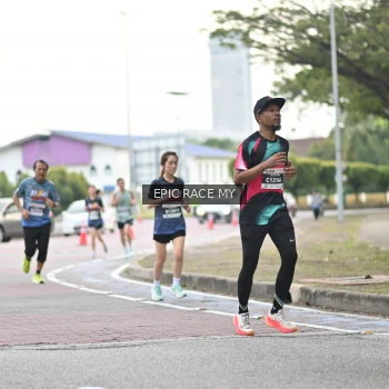 Runner Photo 4003553