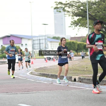 Runner Photo 4003556