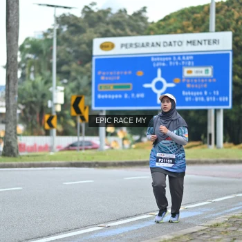 Runner Photo 4003575