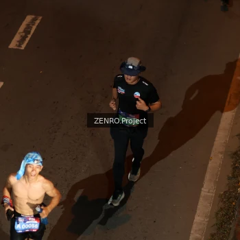 Runner Photo 4003580