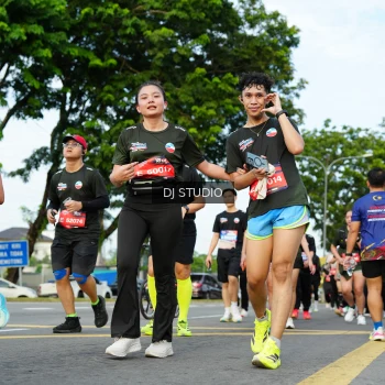 Runner Photo 4003581