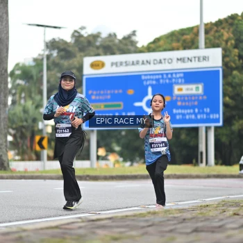 Runner Photo 4003601