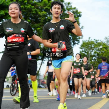 Runner Photo 4003643