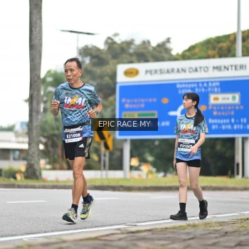 Runner Photo 4003652