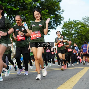 Runner Photo 4003654