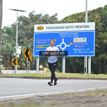 Runner Photo 4003662