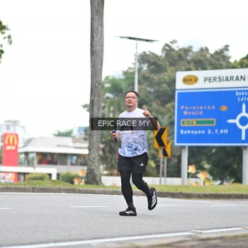 Runner Photo 4003669
