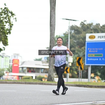Runner Photo 4003674