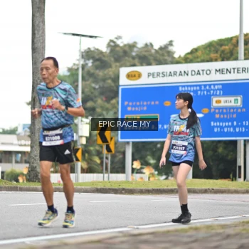 Runner Photo 4003677