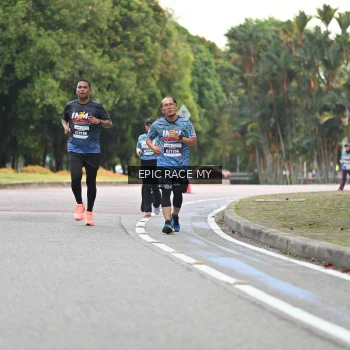 Runner Photo 4003687