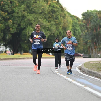 Runner Photo 4003694