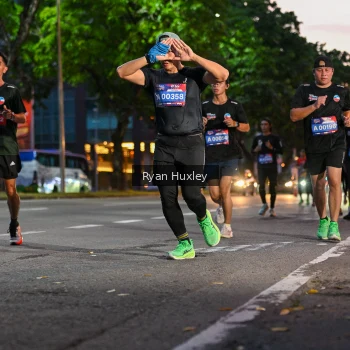 Runner Photo 4003699