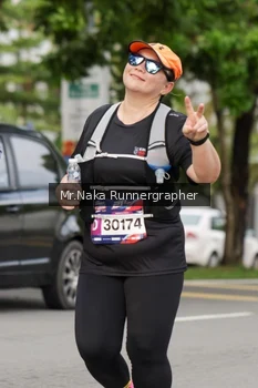 Runner Photo 40037