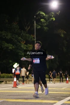 Runner Photo 4003702