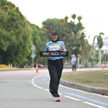 Runner Photo 4003704
