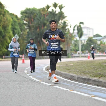 Runner Photo 4003715
