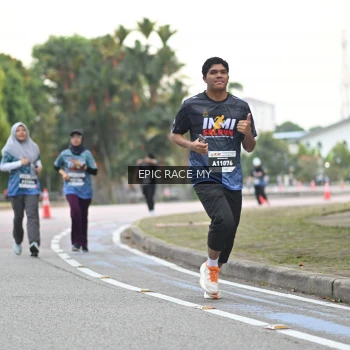 Runner Photo 4003724
