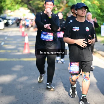 Runner Photo 4003739